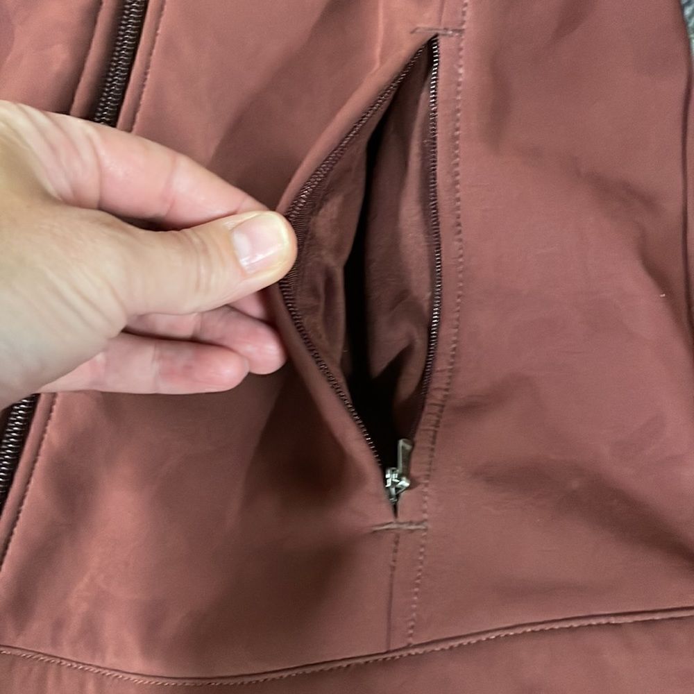 Patagonia Jacket  - Picture 12 of 17